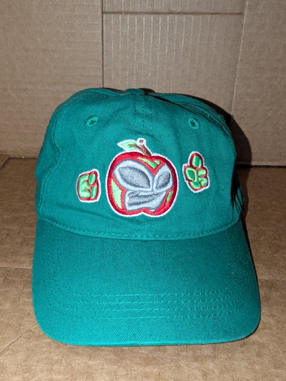 Fort Wayne Manzanas Luchadoras Kelly Adjustable Green Cap